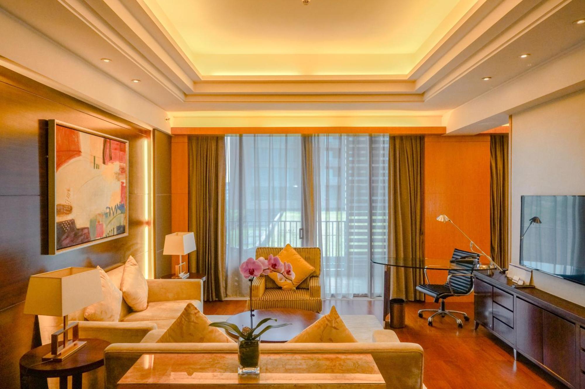 Hyatt Regency Dongguan Hotel Dongguan  Exterior photo