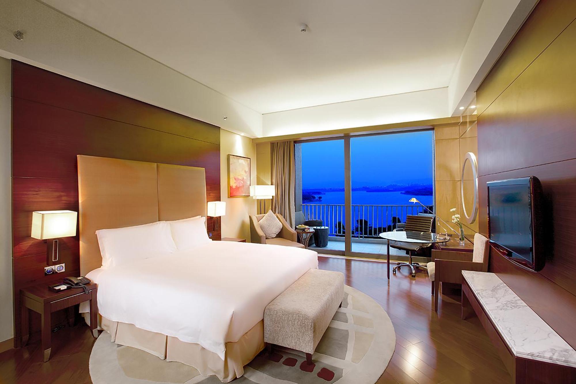 Hyatt Regency Dongguan Hotel Dongguan  Exterior photo